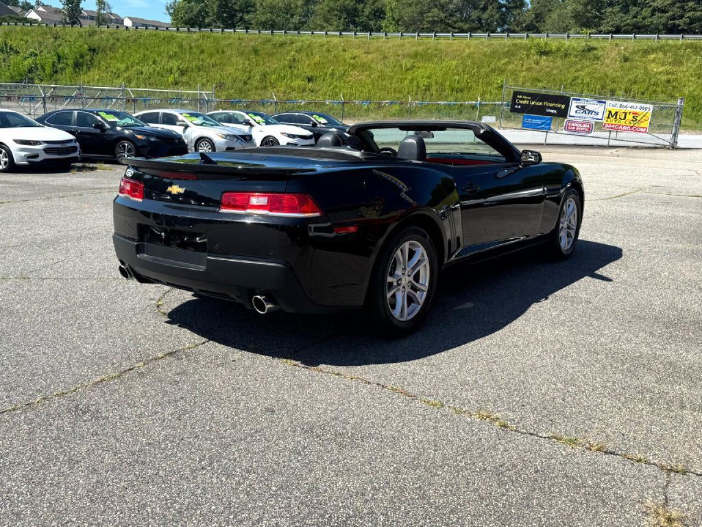 2015 Chevrolet Camaro Image 11