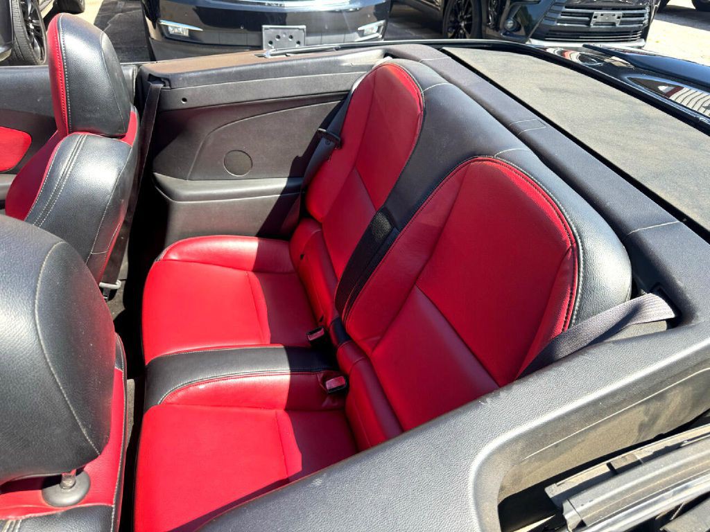 2015 Chevrolet Camaro Image 24