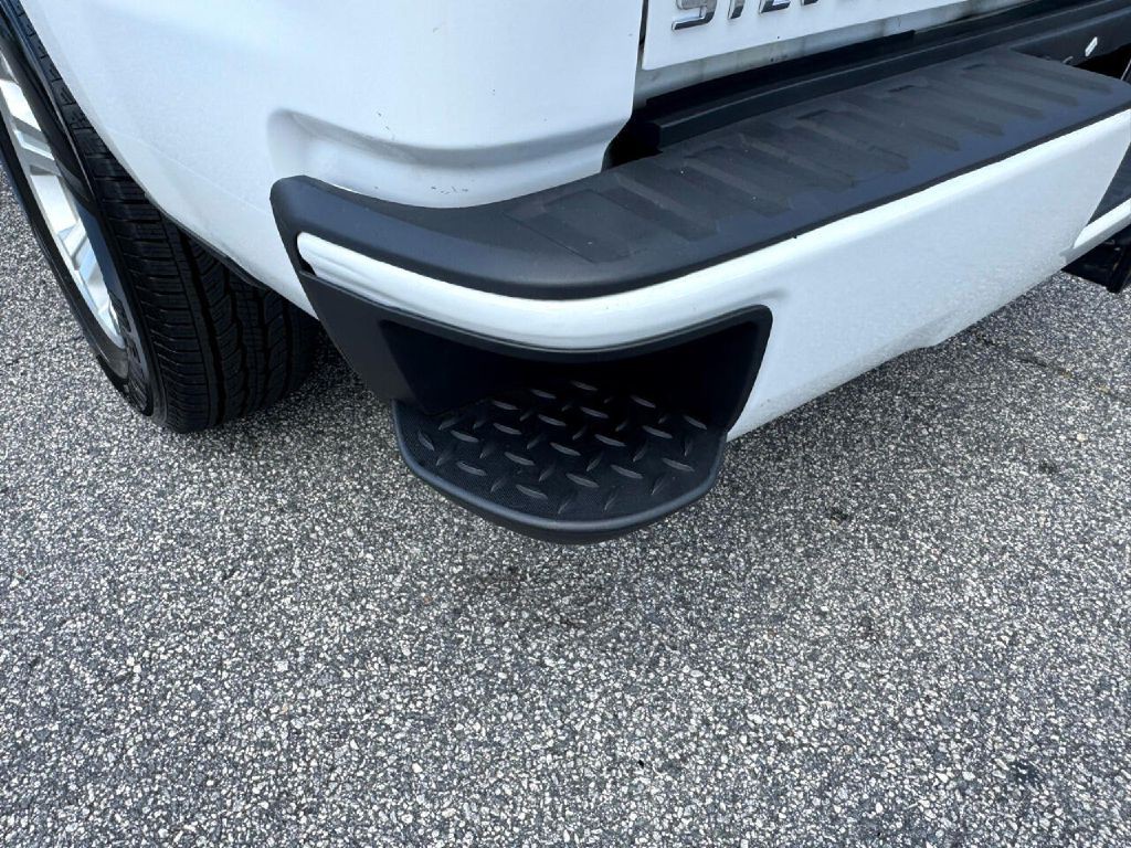 2017 Chevrolet Silverado 1500 Image 25