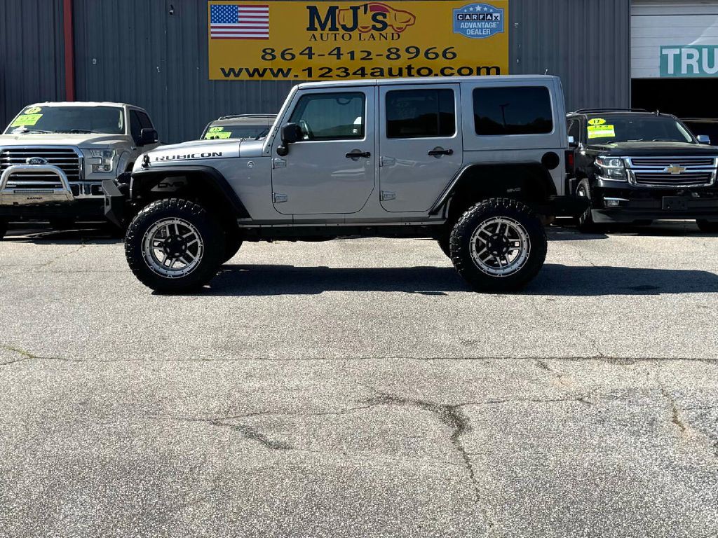 2017 Jeep Wrangler Unlimited Image 2