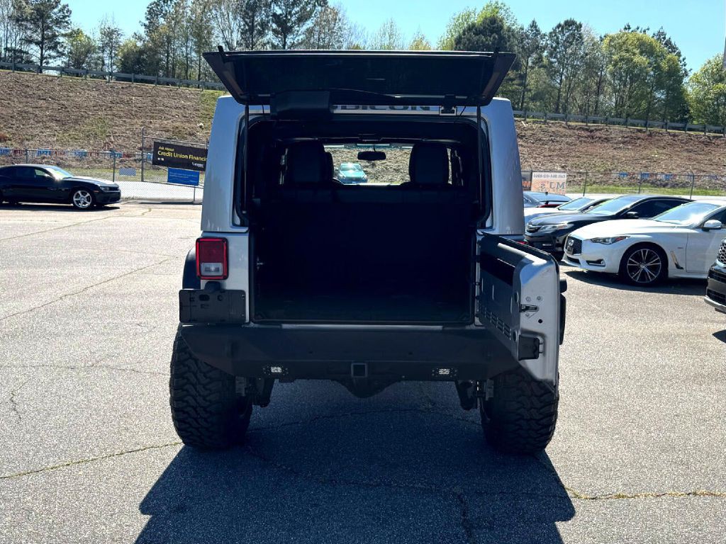 2017 Jeep Wrangler Unlimited Image 20