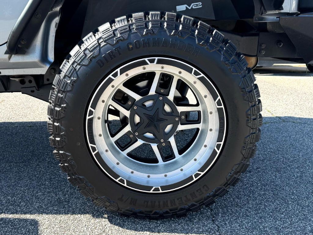 2017 Jeep Wrangler Unlimited Image 29