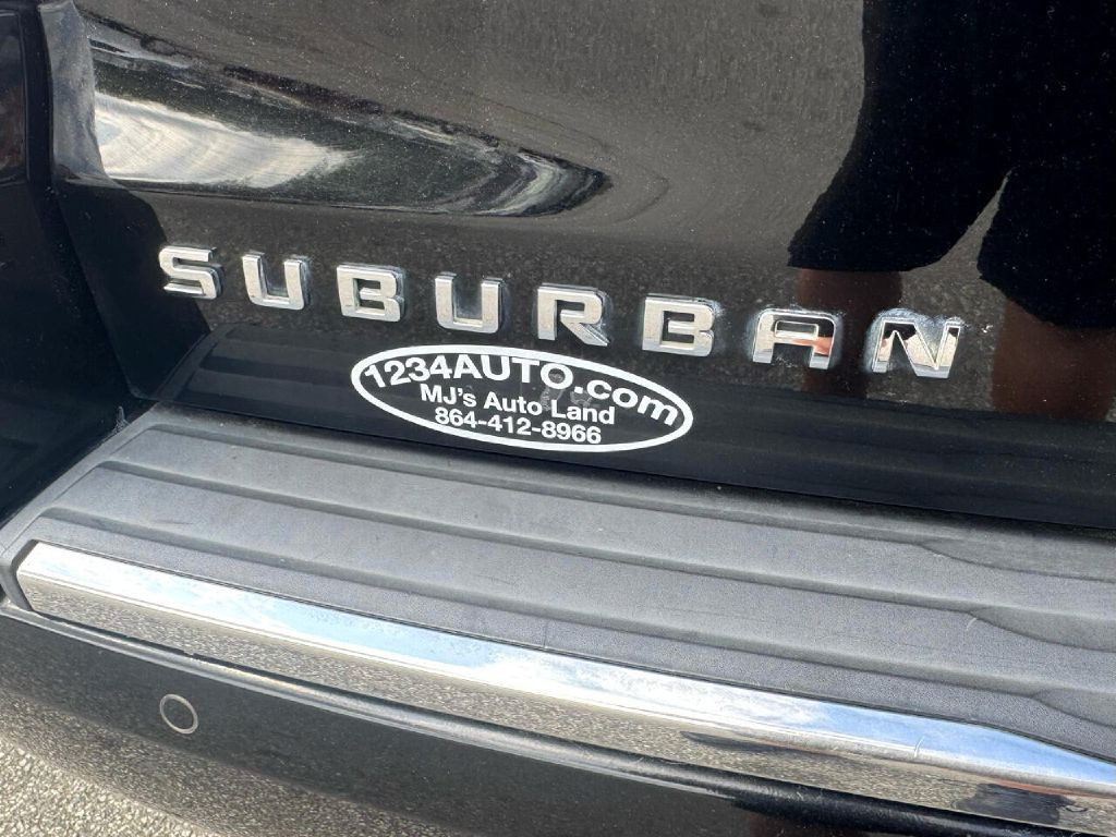 2017 Chevrolet Suburban Image 22