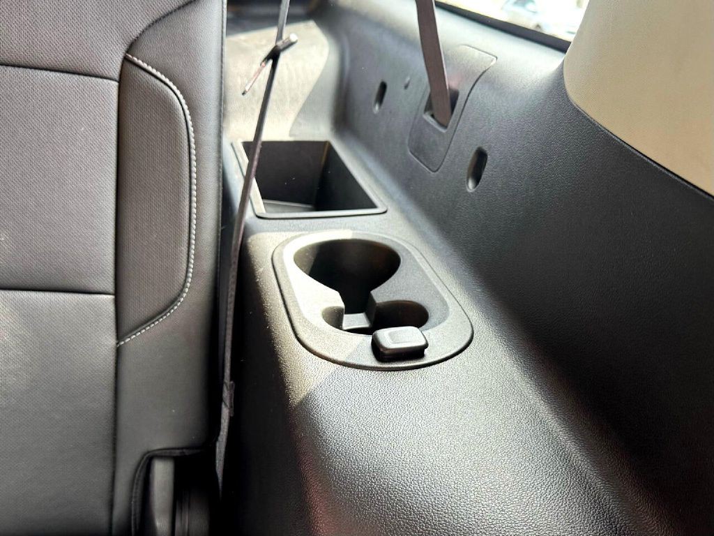 2017 Chevrolet Suburban Image 27