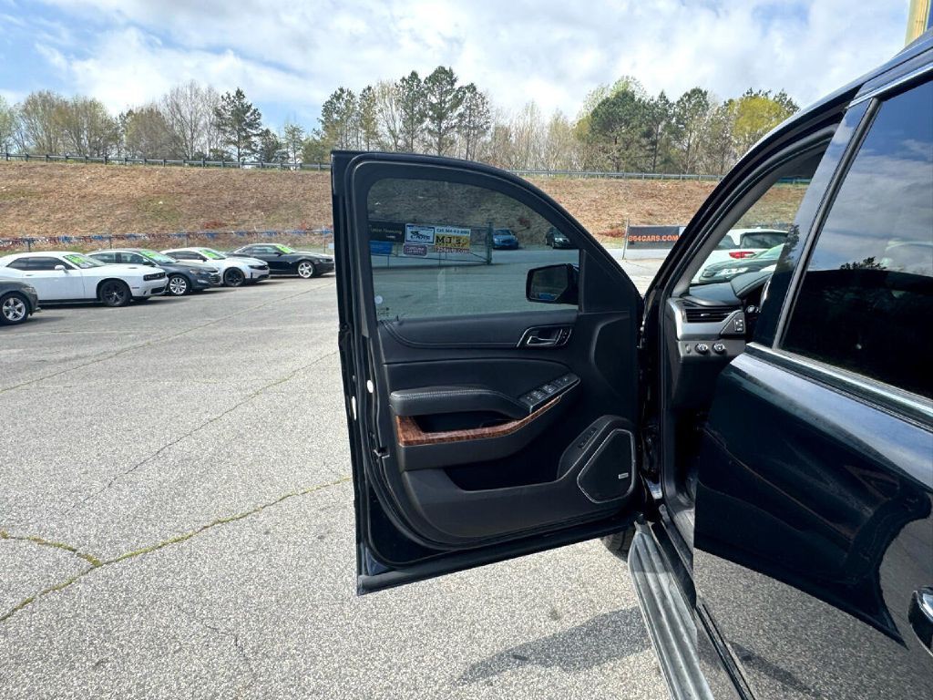 2017 Chevrolet Suburban Image 34