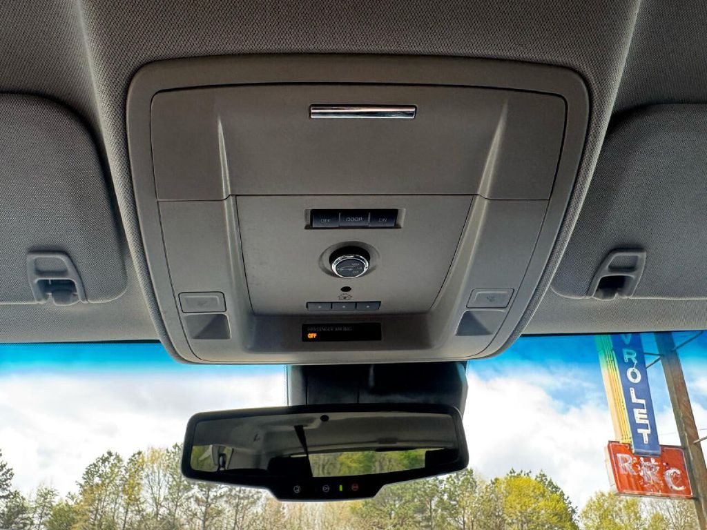 2017 Chevrolet Suburban Image 68