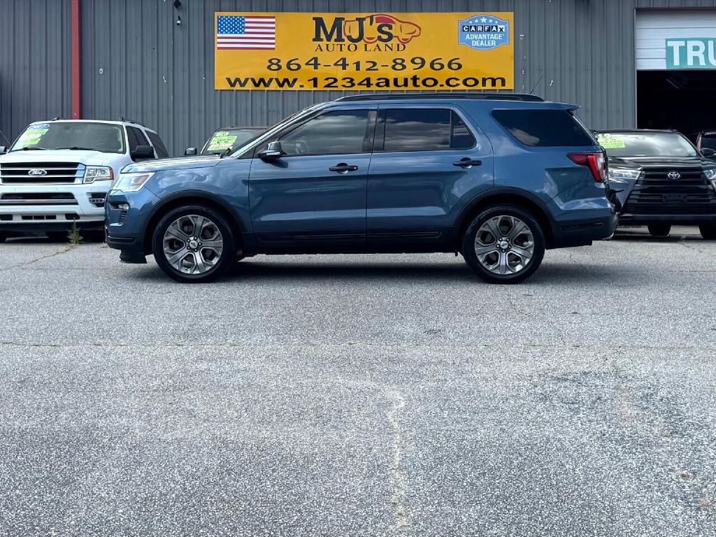 2018 Ford Explorer Image 2