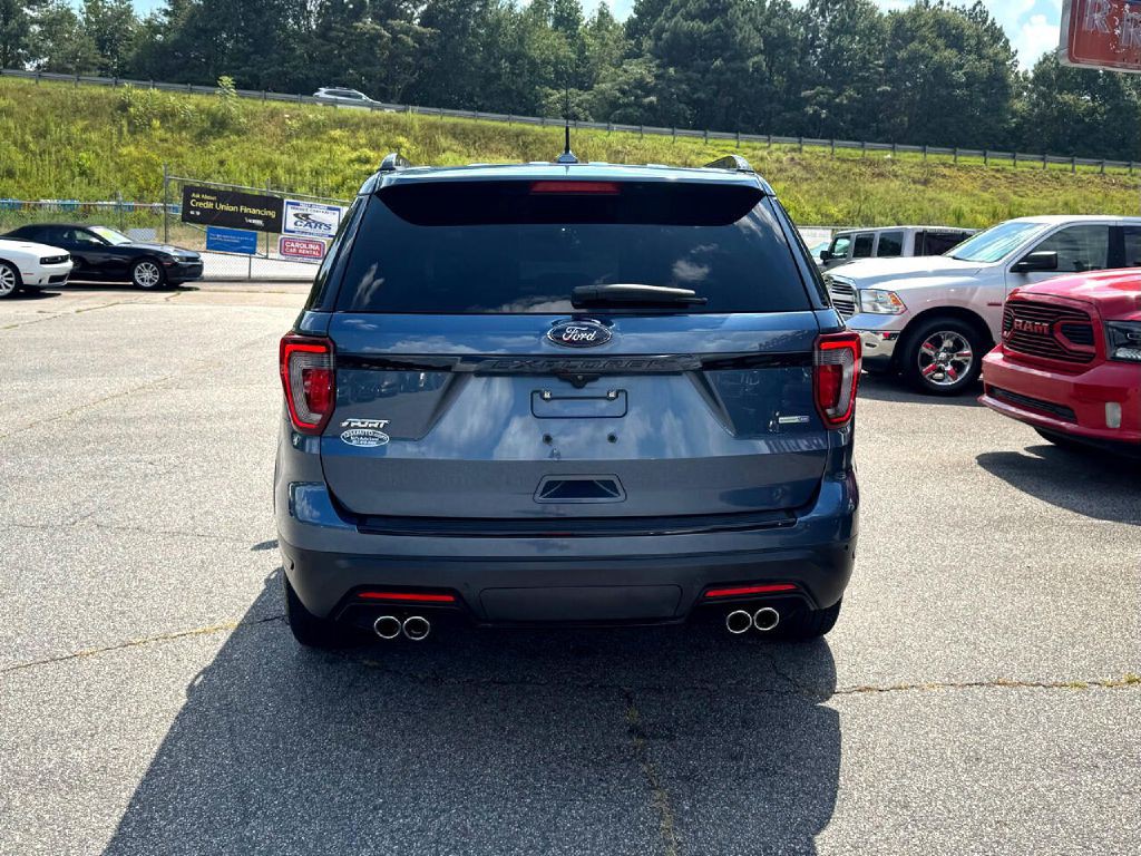 2018 Ford Explorer Image 18