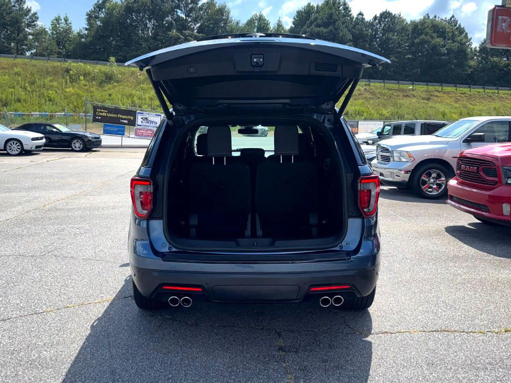 2018 Ford Explorer Image 19