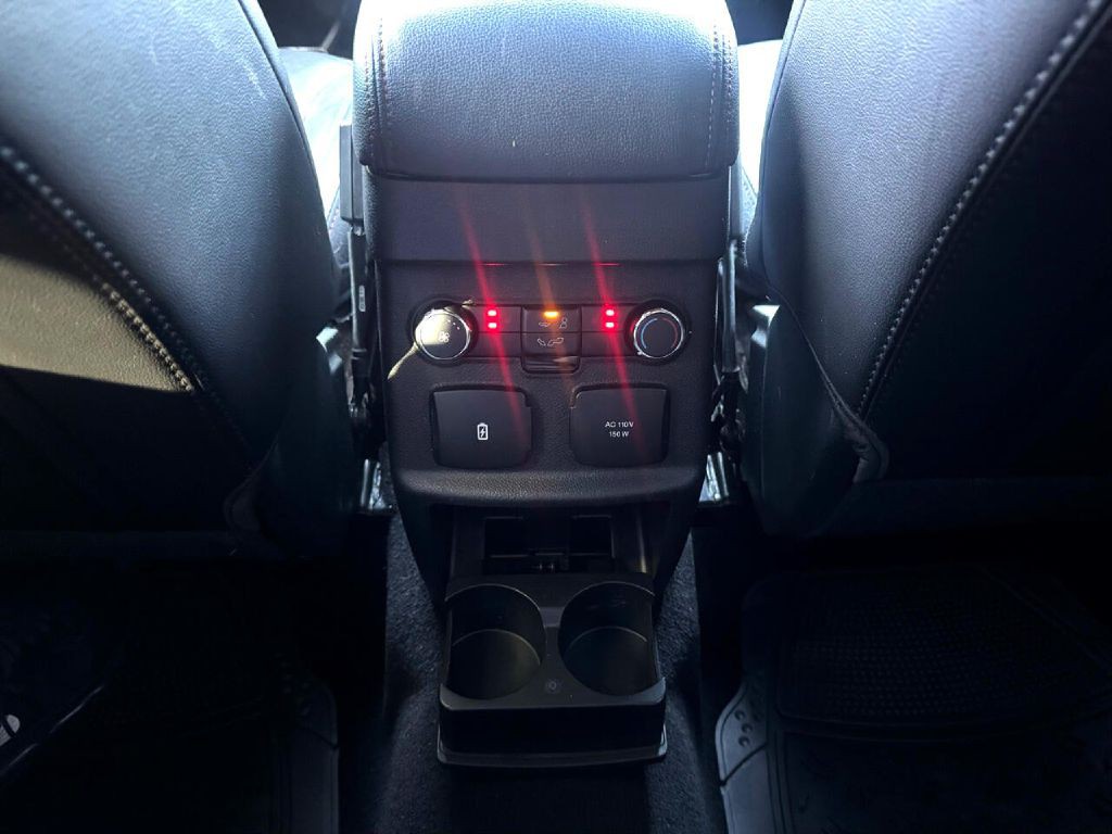 2018 Ford Explorer Image 33