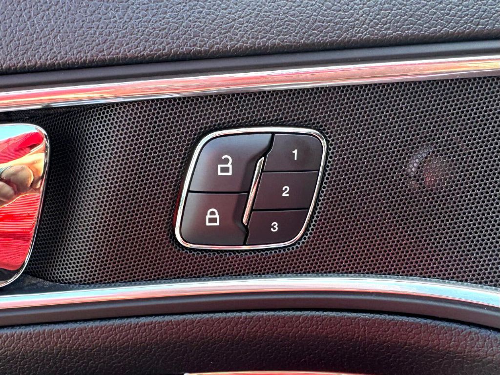 2018 Ford Explorer Image 37