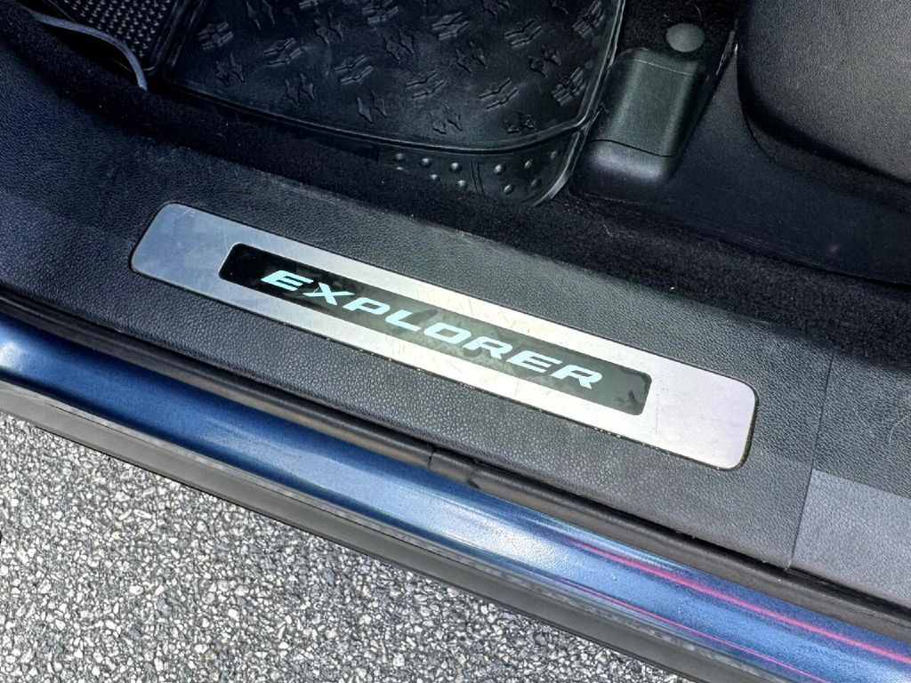 2018 Ford Explorer Image 41