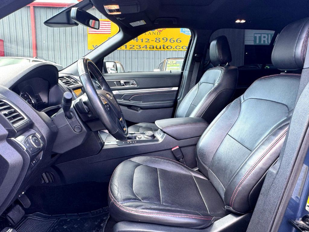 2018 Ford Explorer Image 43