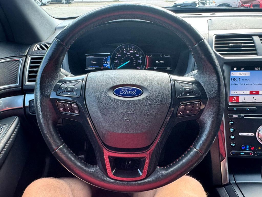 2018 Ford Explorer Image 48