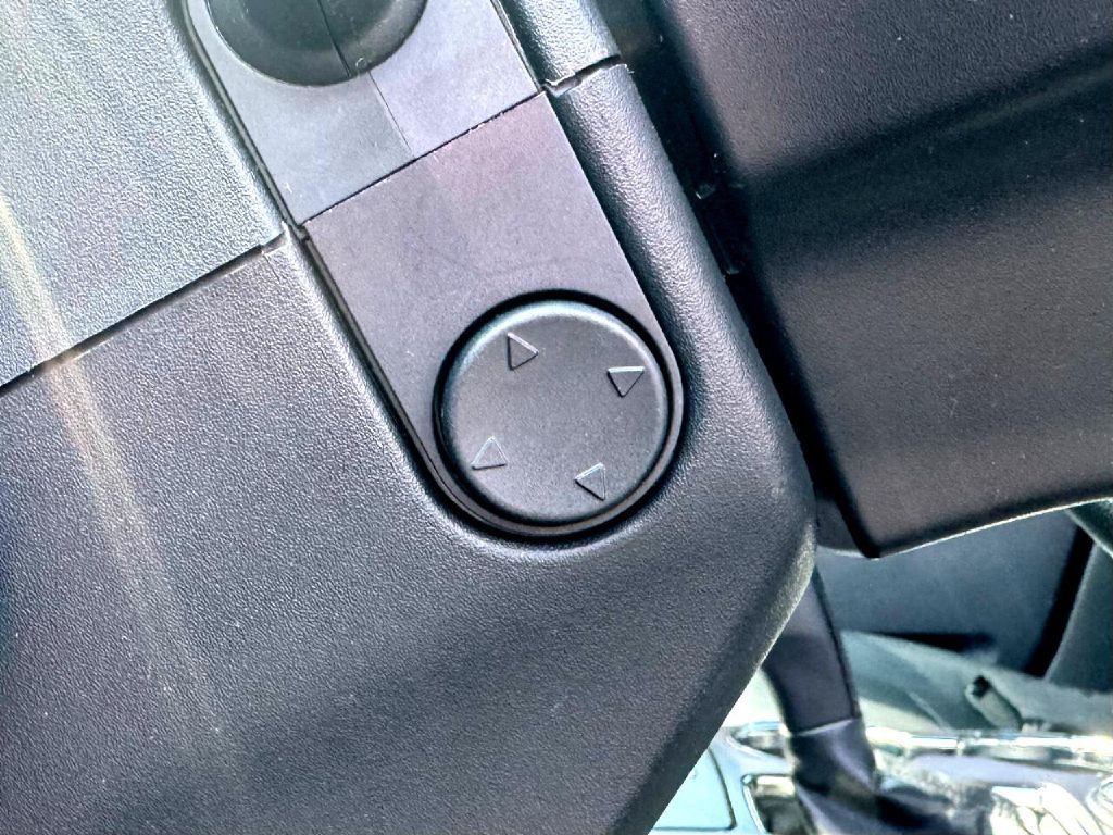 2018 Ford Explorer Image 52
