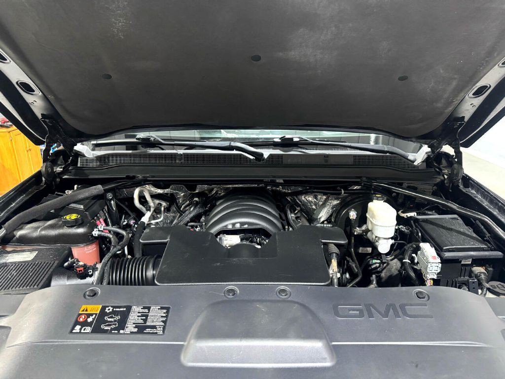 2016 GMC Yukon Image 3