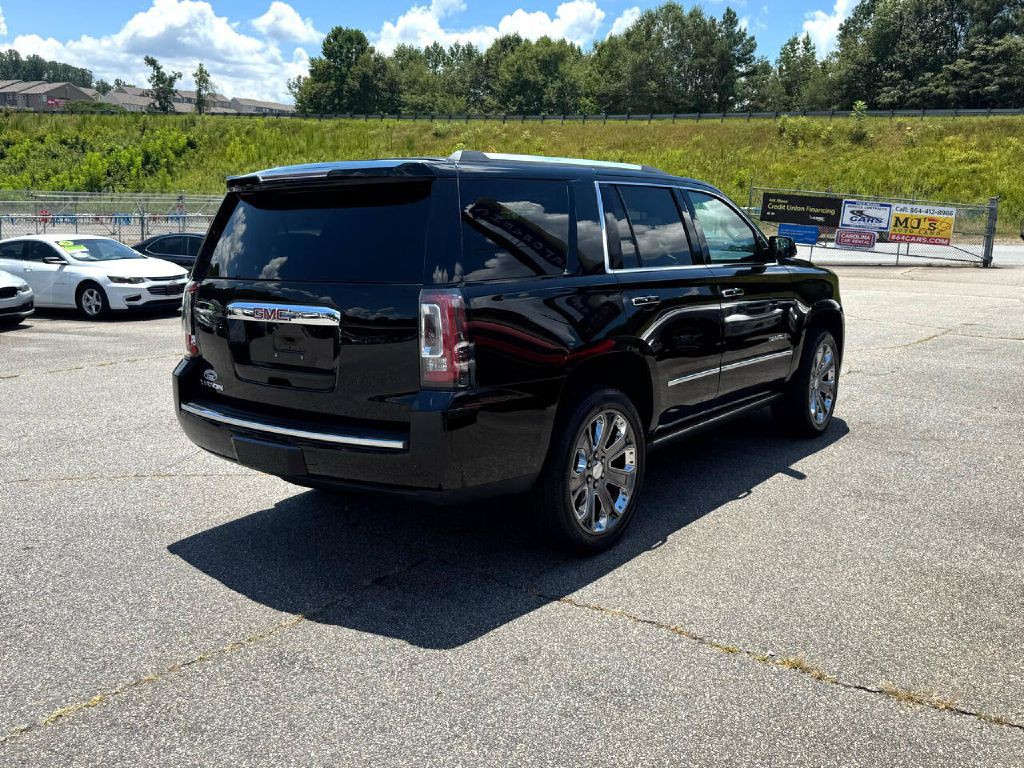 2016 GMC Yukon Image 17