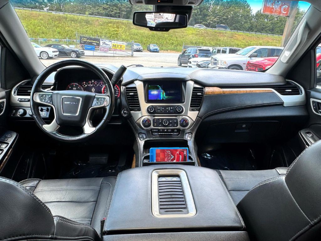 2016 GMC Yukon Image 34
