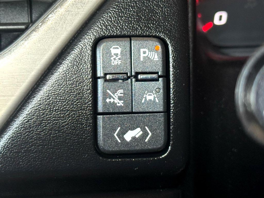 2016 GMC Yukon Image 54