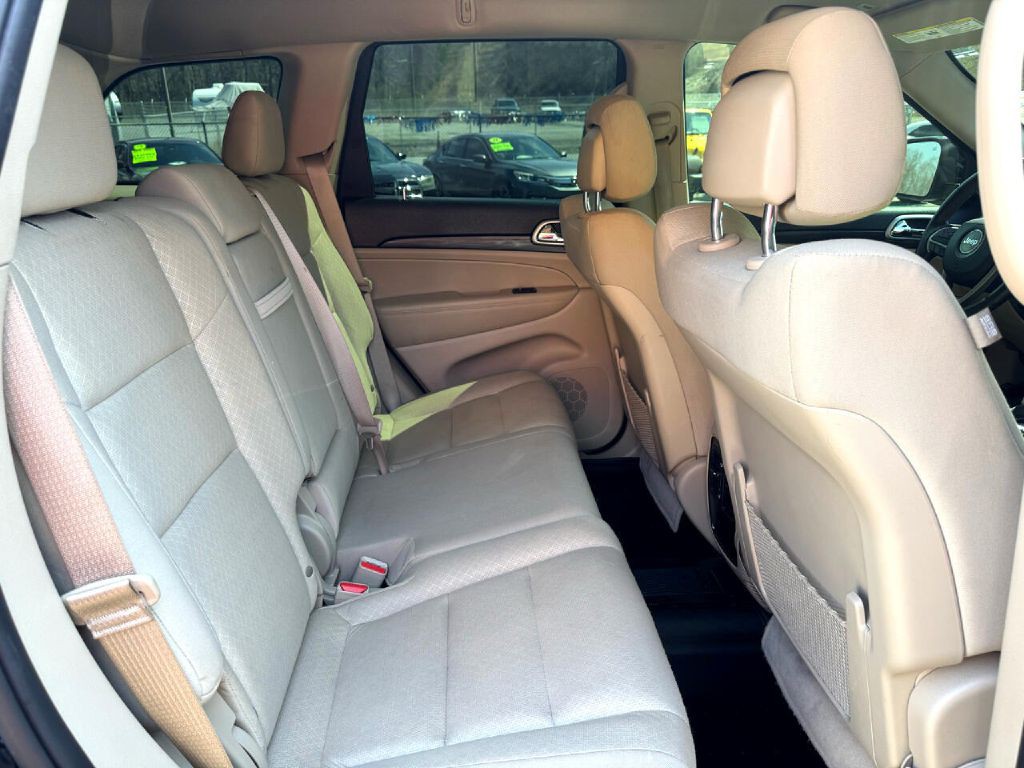 2019 Jeep Grand Cherokee Image 10