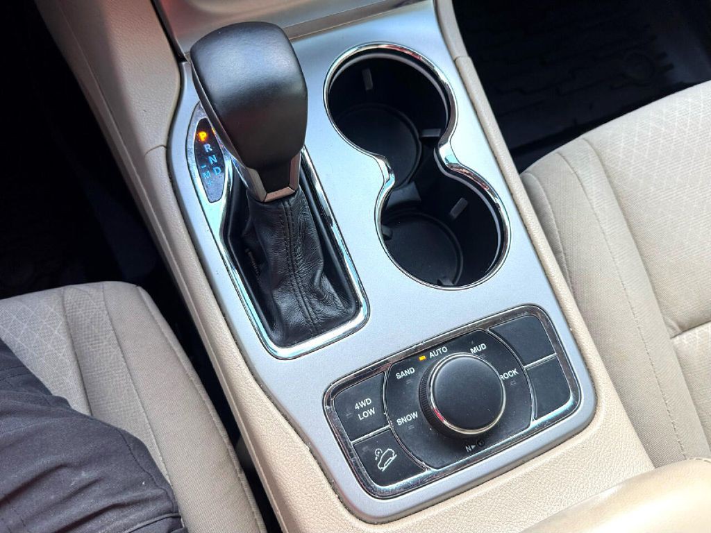 2019 Jeep Grand Cherokee Image 48