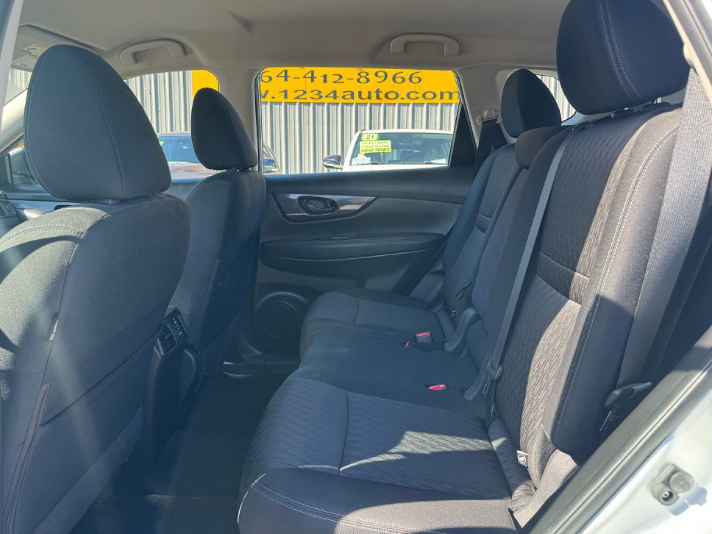 2020 Nissan Rogue Image 22