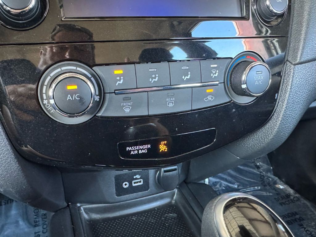 2020 Nissan Rogue Image 46