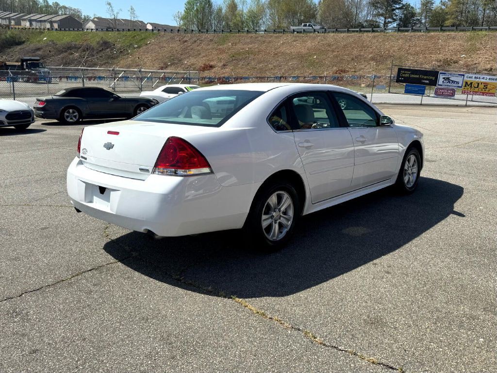 2016 Chevrolet Impala Image 11
