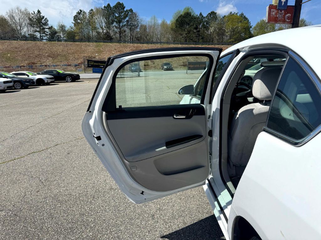 2016 Chevrolet Impala Image 19