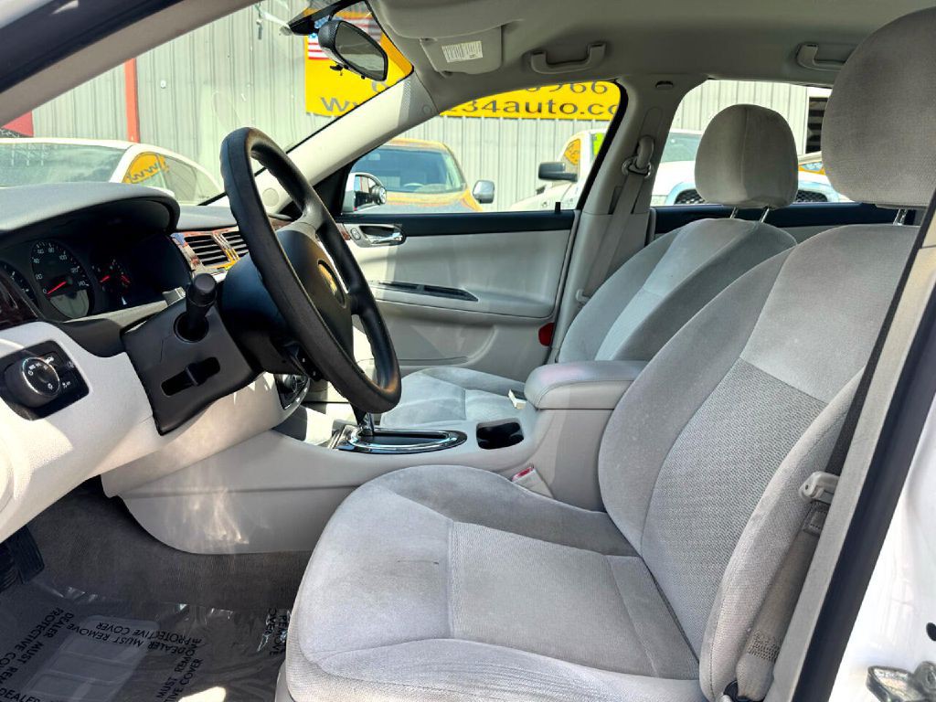 2016 Chevrolet Impala Image 26