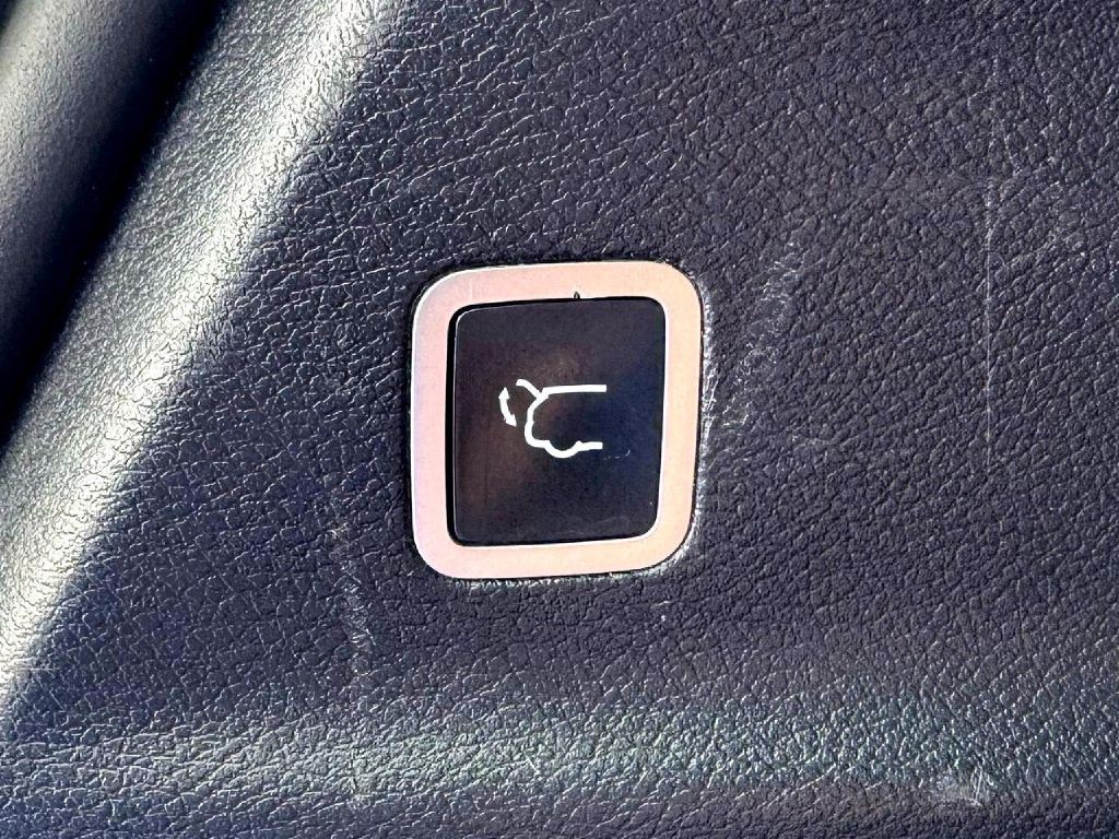 2021 Chrysler Pacifica Image 23