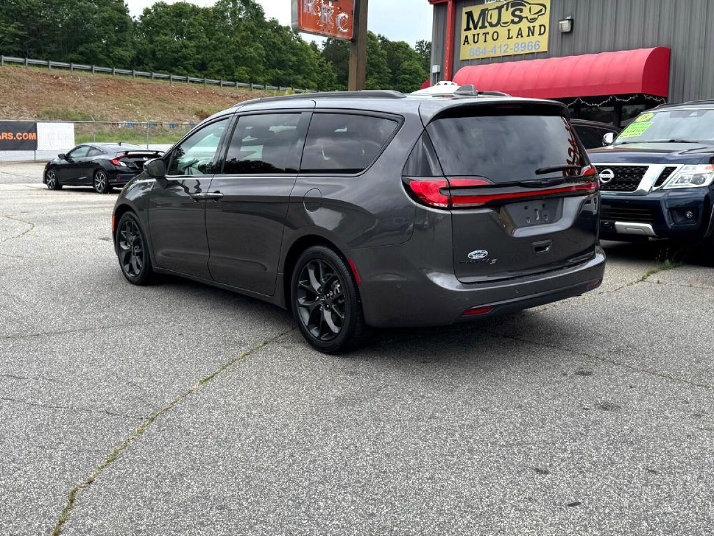 2021 Chrysler Pacifica Image 25