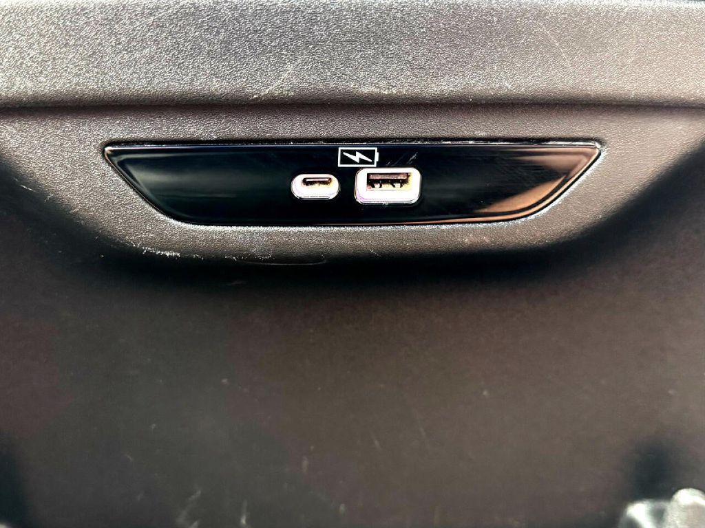 2021 Chrysler Pacifica Image 30
