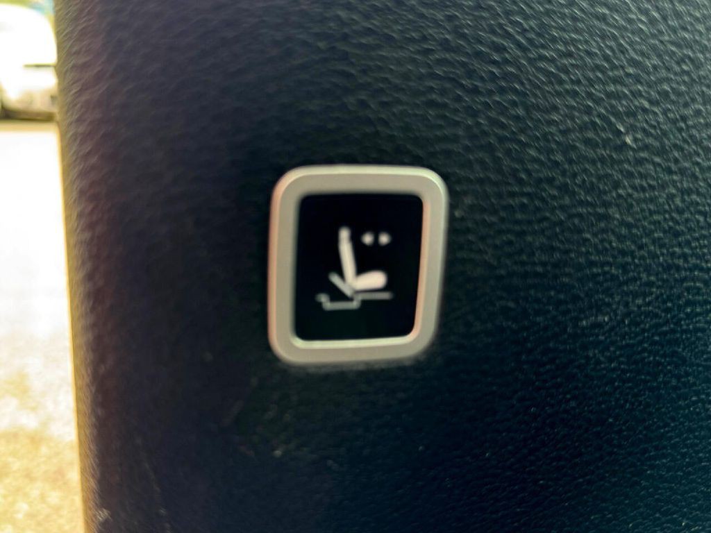 2021 Chrysler Pacifica Image 33