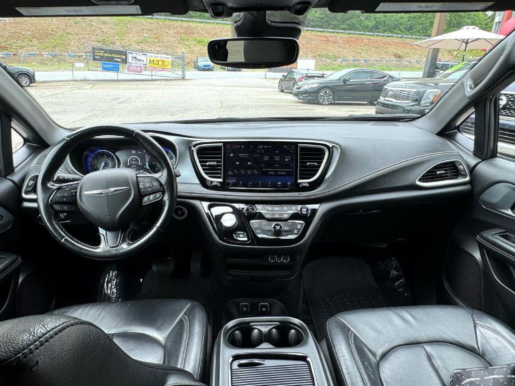 2021 Chrysler Pacifica Image 34