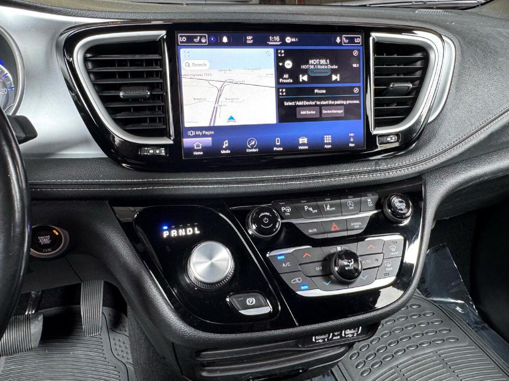 2021 Chrysler Pacifica Image 52