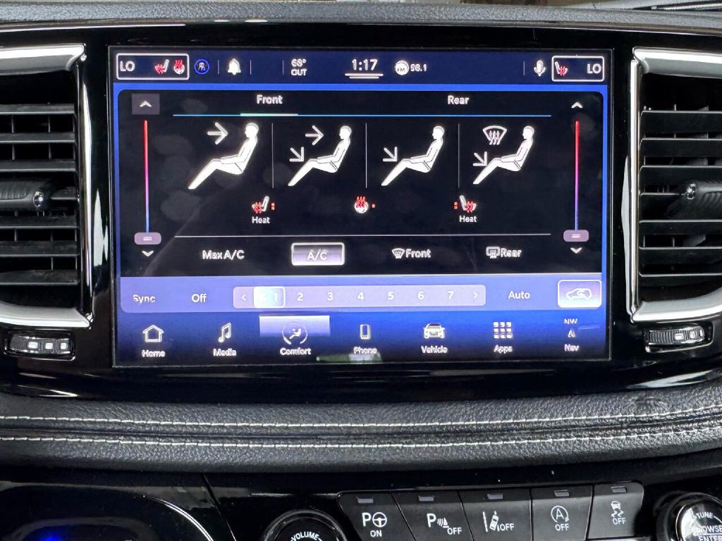2021 Chrysler Pacifica Image 53