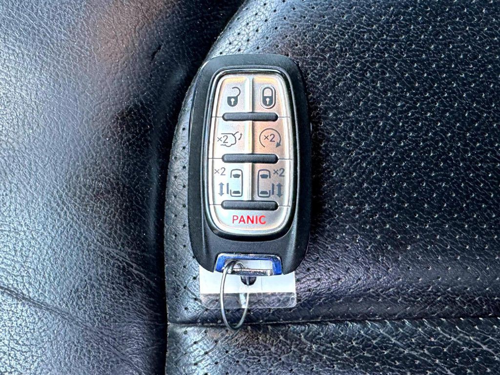 2021 Chrysler Pacifica Image 74