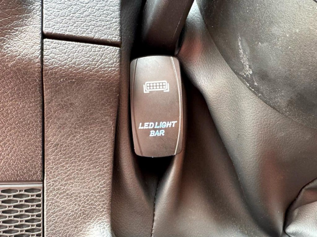 2023 Jeep Wrangler Image 46