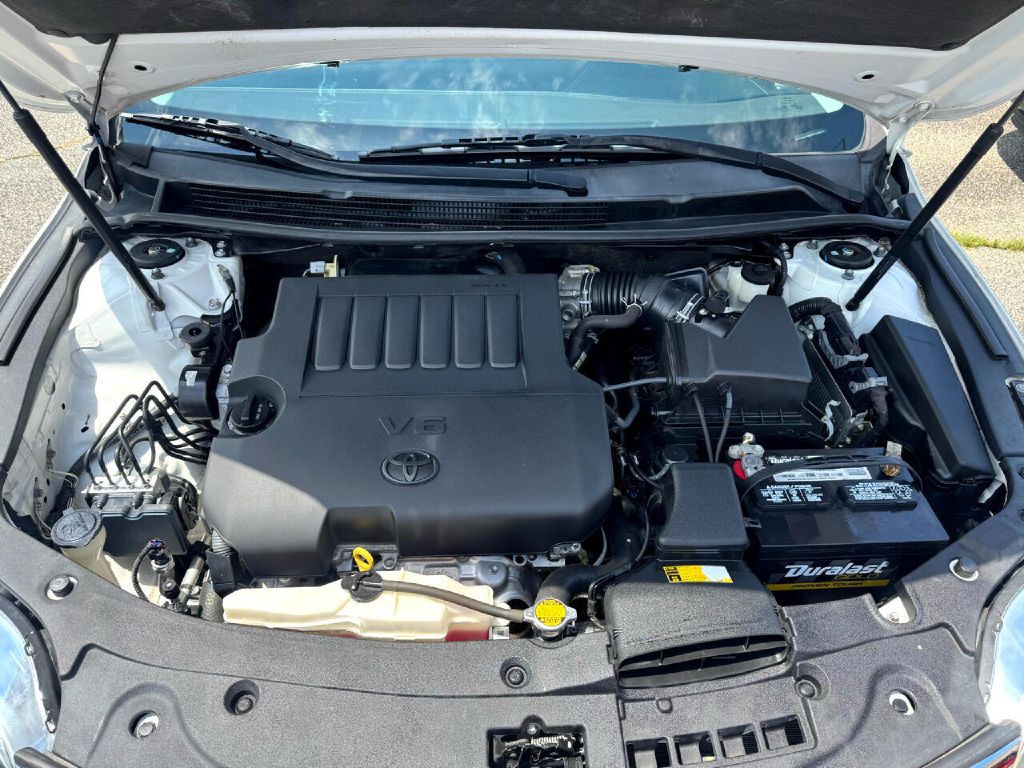 2013 Toyota Avalon Image 3
