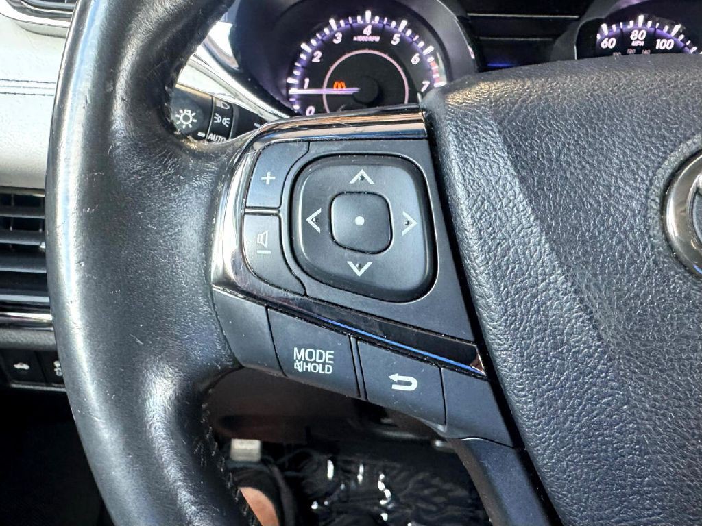 2013 Toyota Avalon Image 38