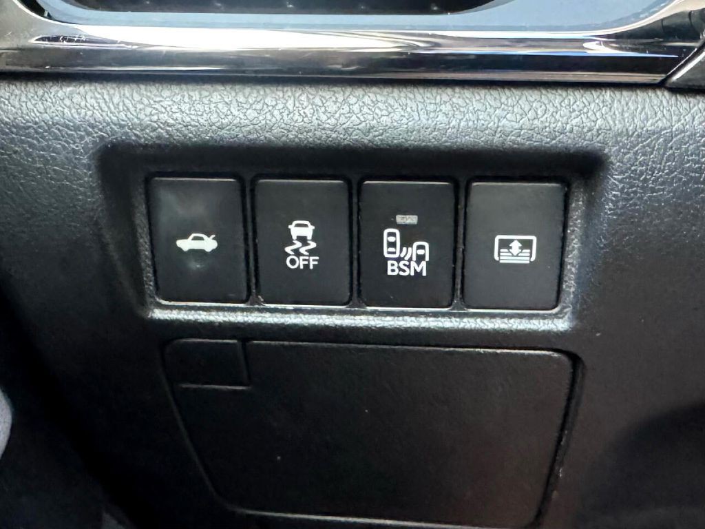2013 Toyota Avalon Image 39
