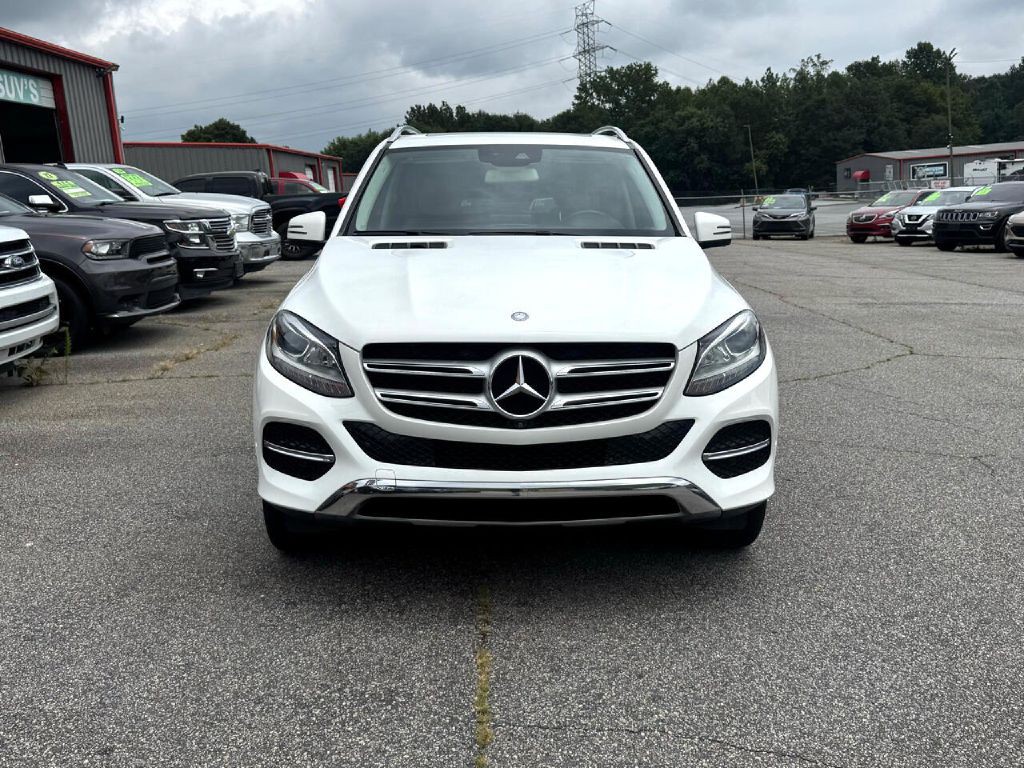 2017 Mercedes-Benz GLE-Class Image 4