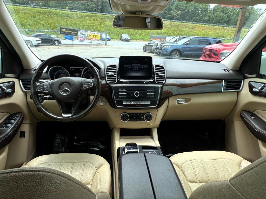 2017 Mercedes-Benz GLE-Class Image 29