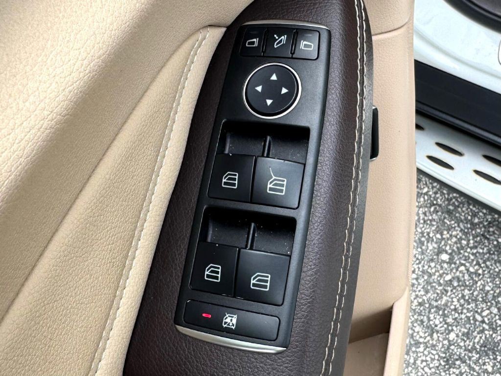 2017 Mercedes-Benz GLE-Class Image 33