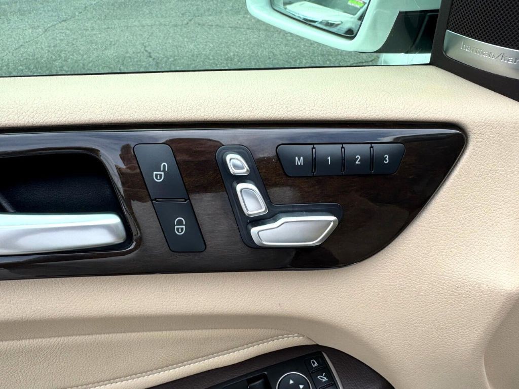 2017 Mercedes-Benz GLE-Class Image 31
