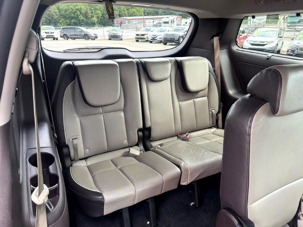2018 Kia Sedona Image 16