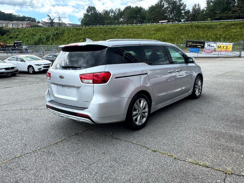 2018 Kia Sedona Image 17
