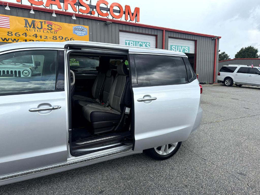 2018 Kia Sedona Image 29