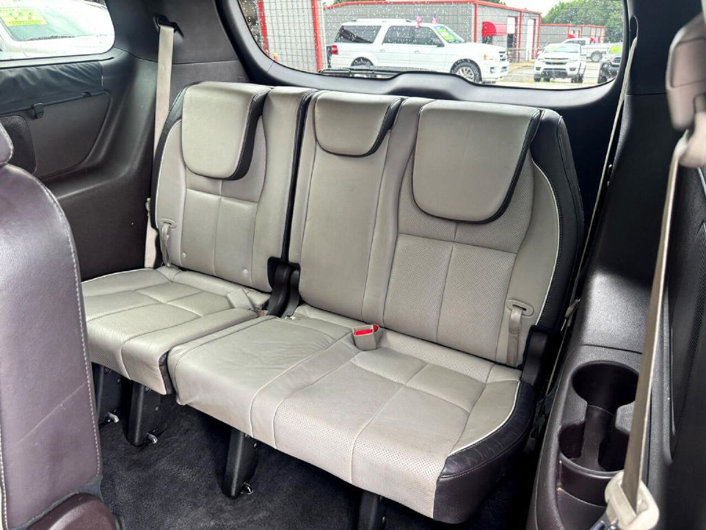 2018 Kia Sedona Image 30